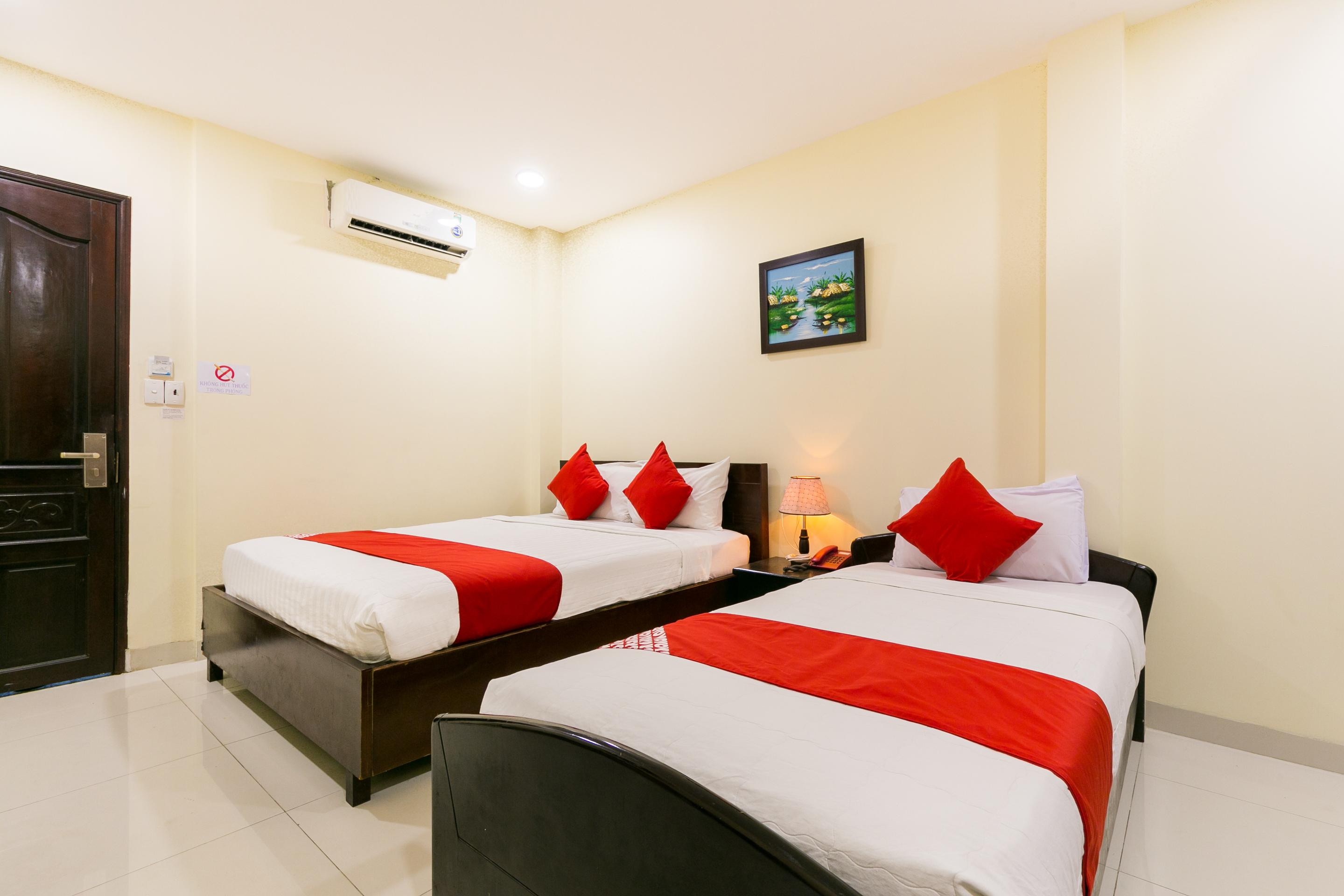 הו צ'י מין סיטי Oyo 422 Nguyen Thanh Hotel מראה חיצוני תמונה